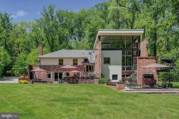 1127 Winding Dr, CHERRY HILL, NJ 08003
