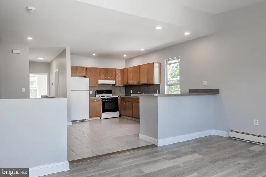 136 S King St, Gloucester City, NJ 08030 - #3