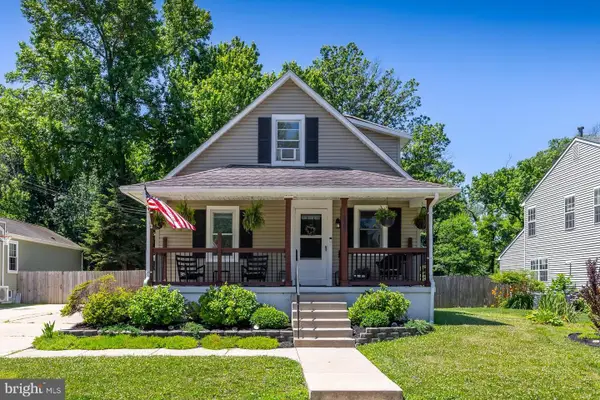 220 E Williams Ave, BARRINGTON, NJ 08007