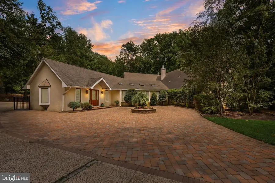14 E Riding Dr, Cherry Hill, NJ 08003 - #2
