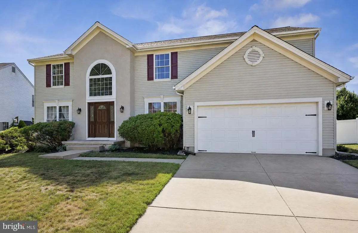 7 Flagstone Dr, Sicklerville, NJ 08081 - #1