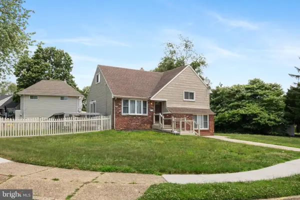 301 San Pedro Dr, GLENDORA, NJ 08029