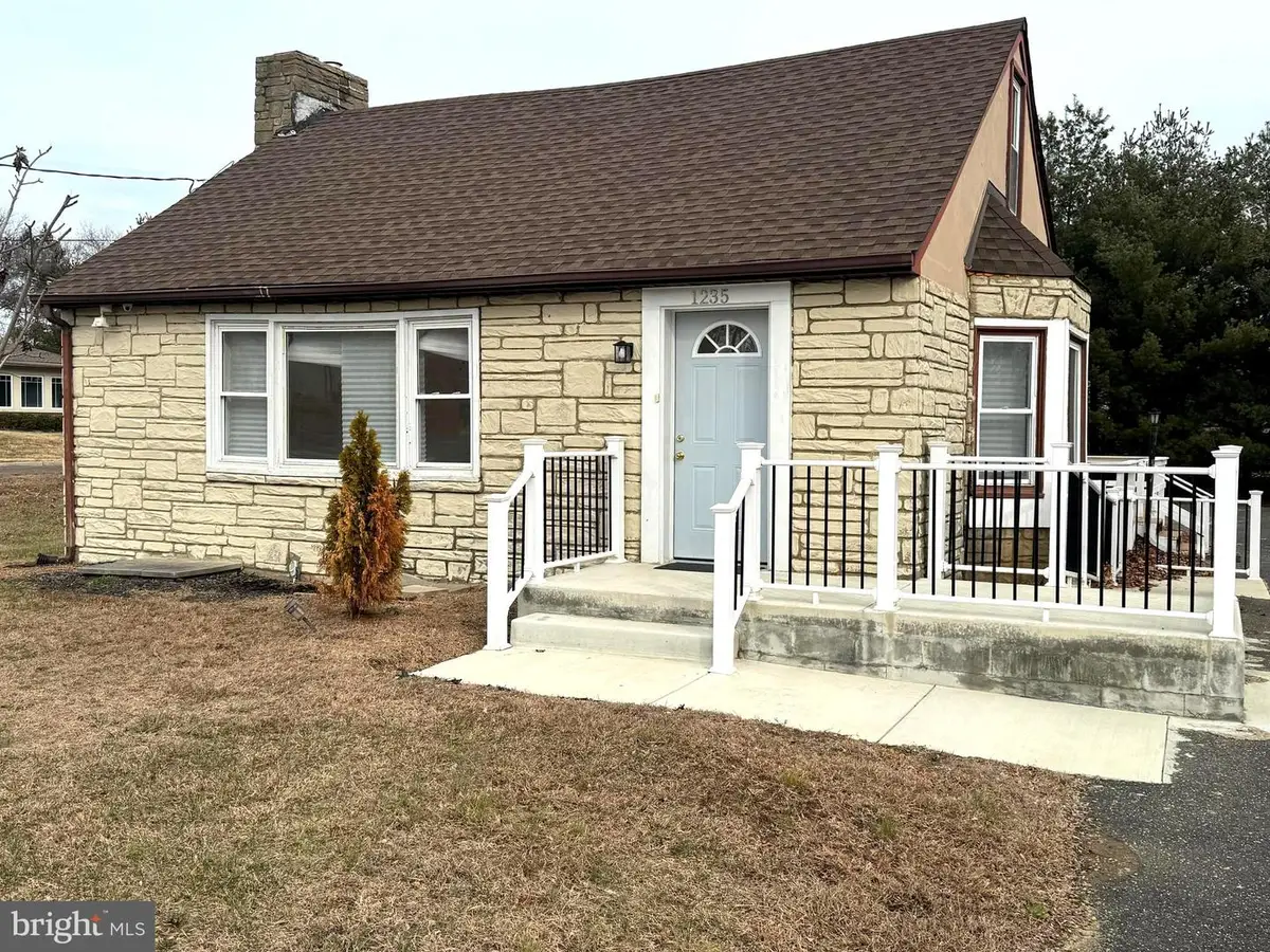 1235 Haddonfield Berlin Rd, Voorhees, NJ 08043 - #1