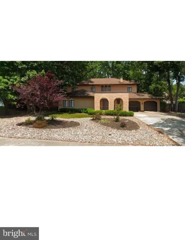 5 Eastwood Ct, VOORHEES, NJ 08043