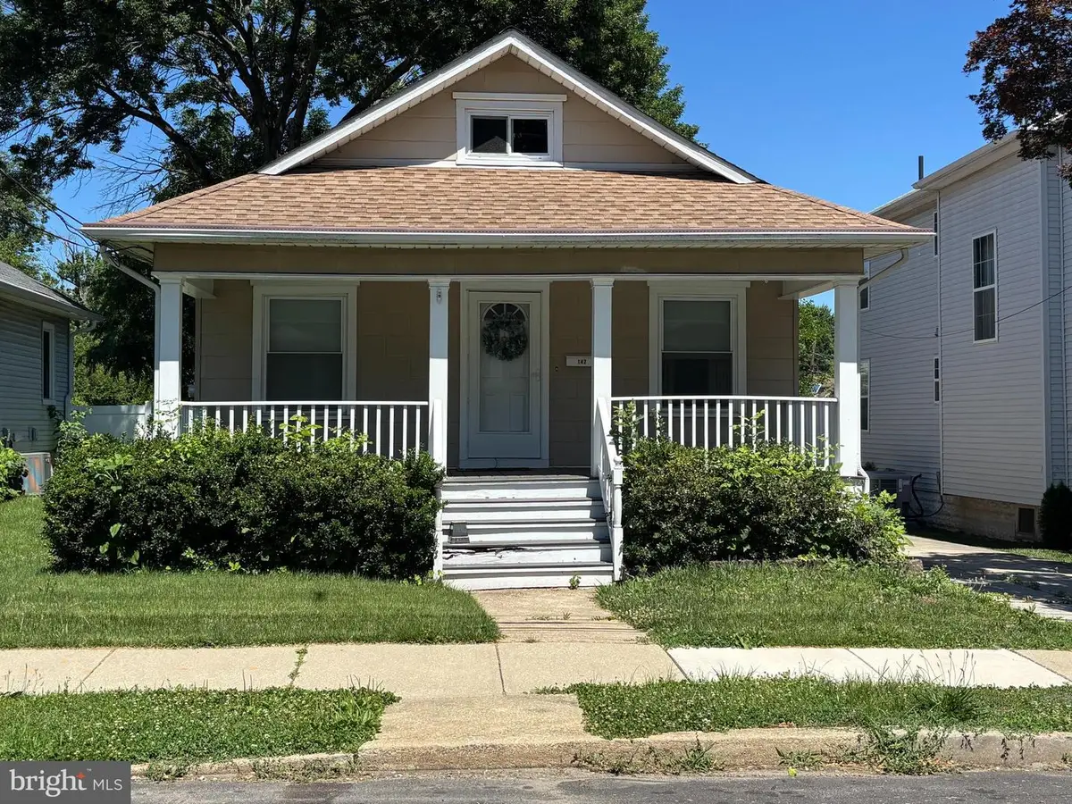 147 E Pine St, Audubon, NJ 08106 - #1