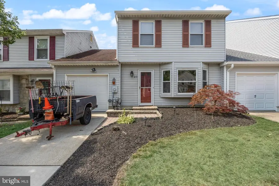 23 Blue Jay Dr, Clementon, NJ 08021 - #2