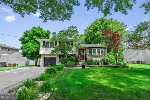 36 Beaver Dr, BARRINGTON, NJ 08007