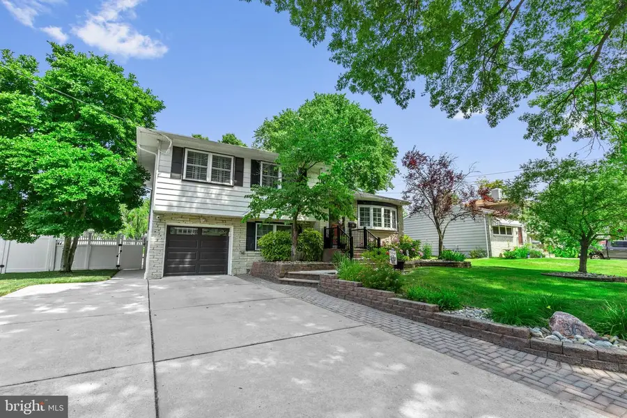 36 Beaver Dr, Barrington, NJ 08007 - #2