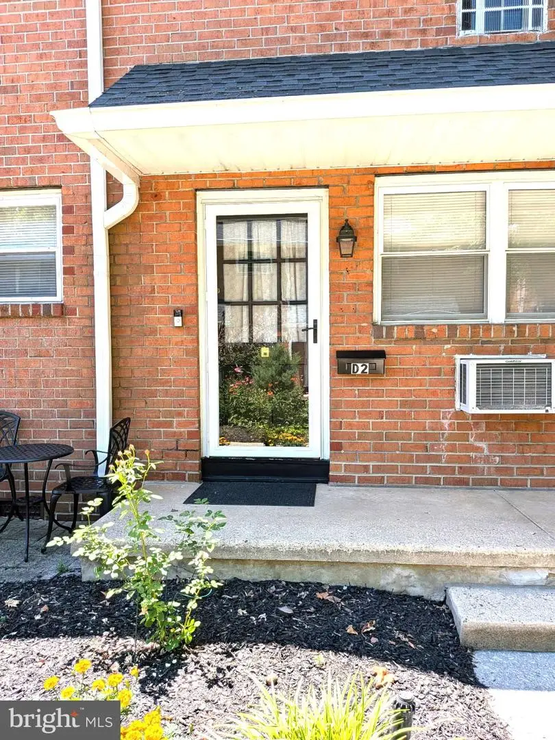 340 Woodlawn Ter #apt. D2, Collingswood, NJ 08108 - #1