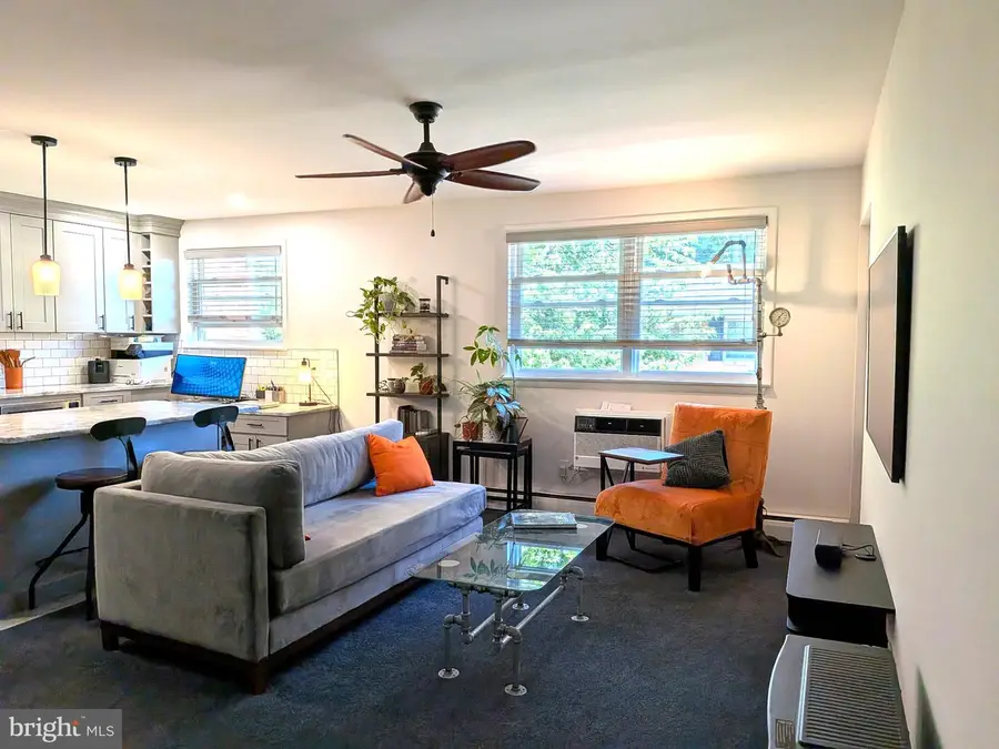 340 Woodlawn Ter #apt. D2, Collingswood, NJ 08108 - #2