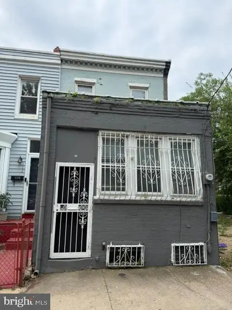 314 Clinton St, CAMDEN, NJ 08103