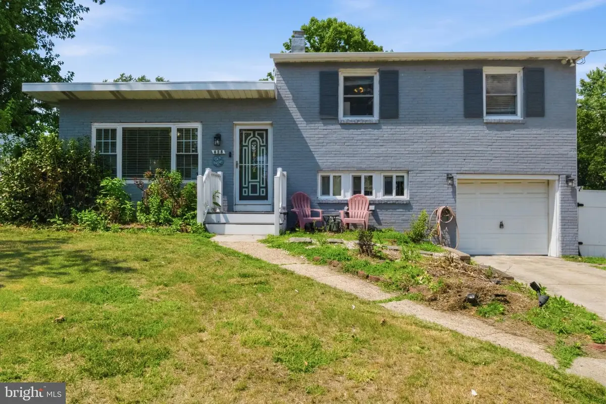 658 Villa Ave E, Somerdale, NJ 08083 - #1