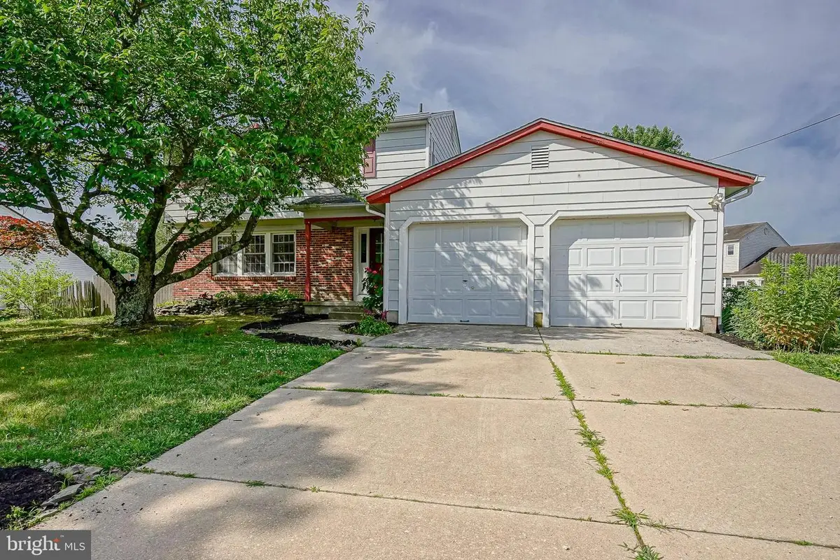 152 Kelly Driver Rd, Laurel Springs, NJ 08021 - #1