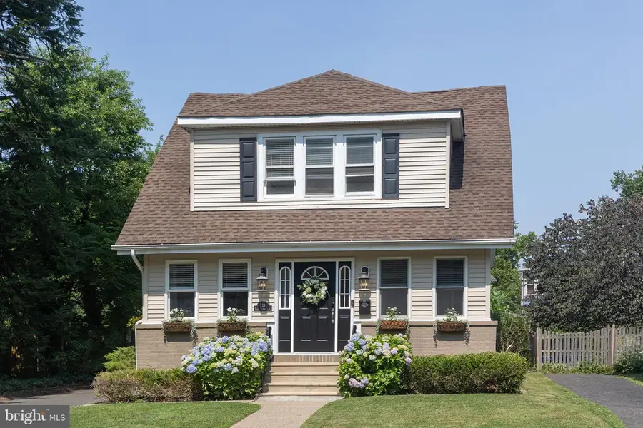 121 E Stiles Ave, Collingswood, NJ 08108 - #2