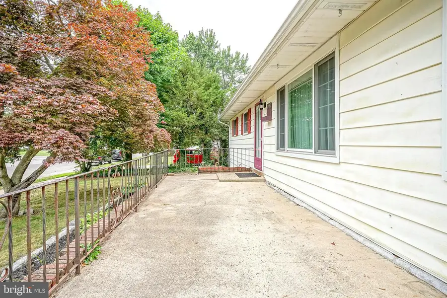 1098 Grandview Dr, Pine Hill, NJ 08021 - #3