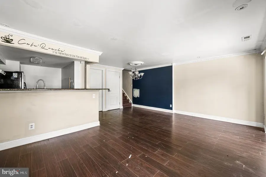 2310 Greenwood Dr, Lindenwold, NJ 08021 - #3
