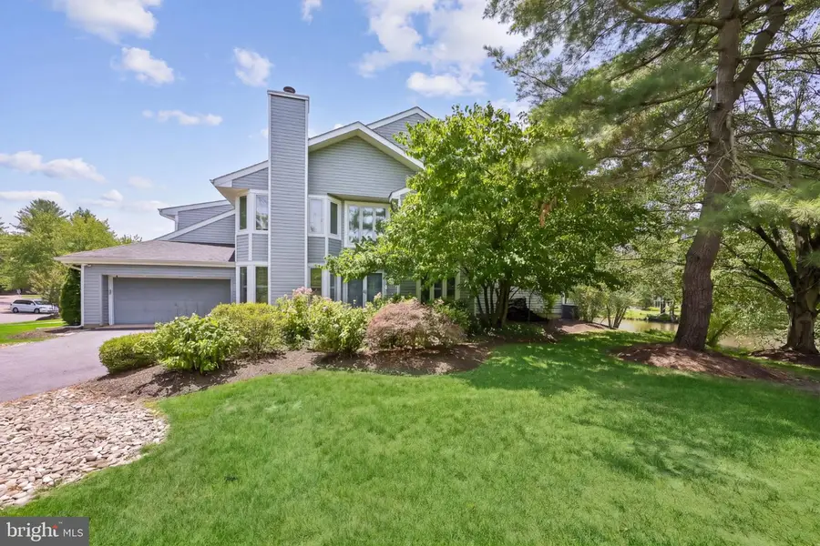 704 Sunshine Lakes Dr, Voorhees, NJ 08043 - #2