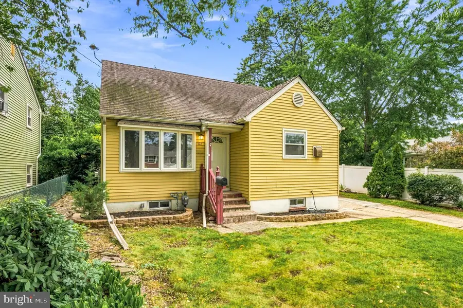 68 Evergreen Ave, Bellmawr, NJ 08031 - #3