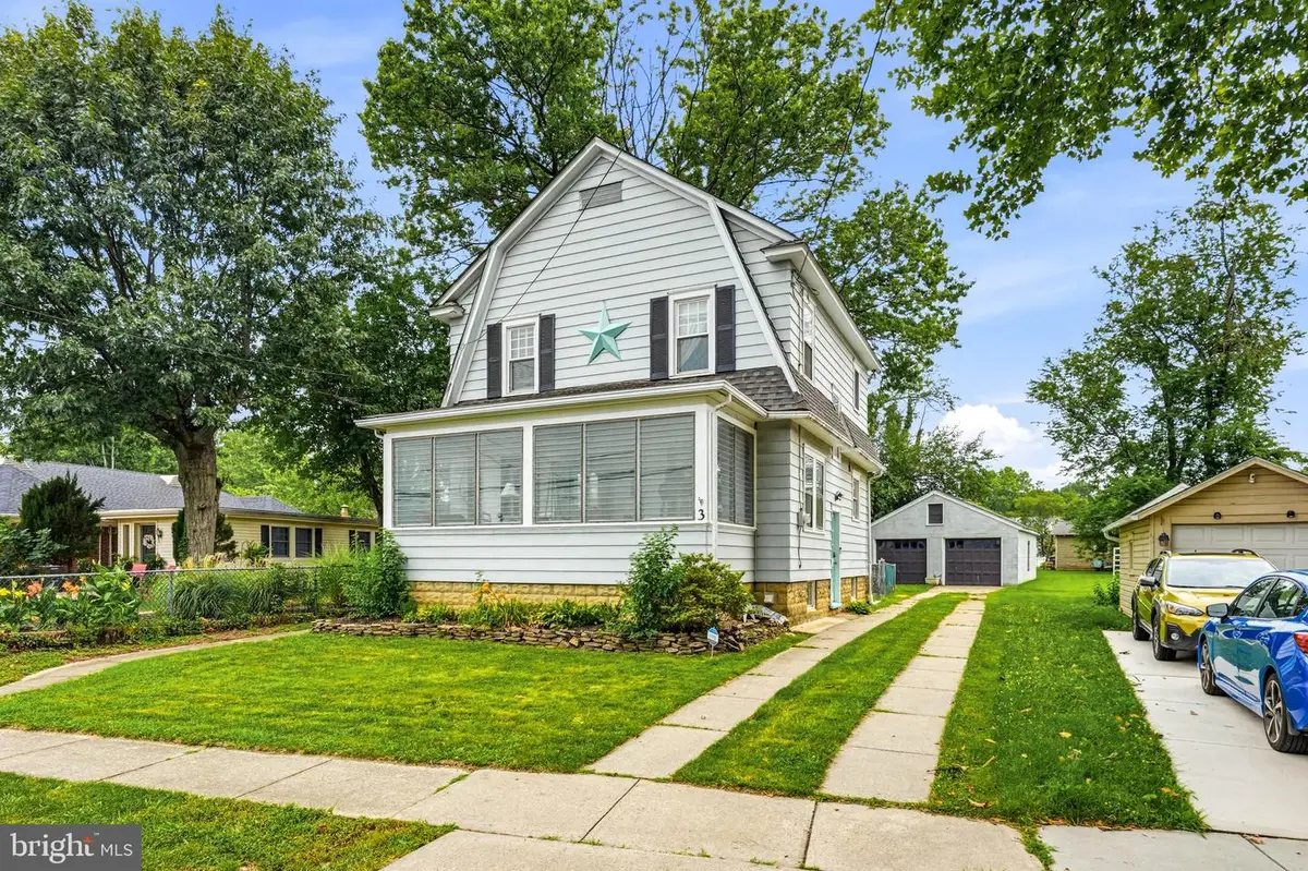 3 Ridgeway Ave, Oaklyn, NJ 08107 - #1