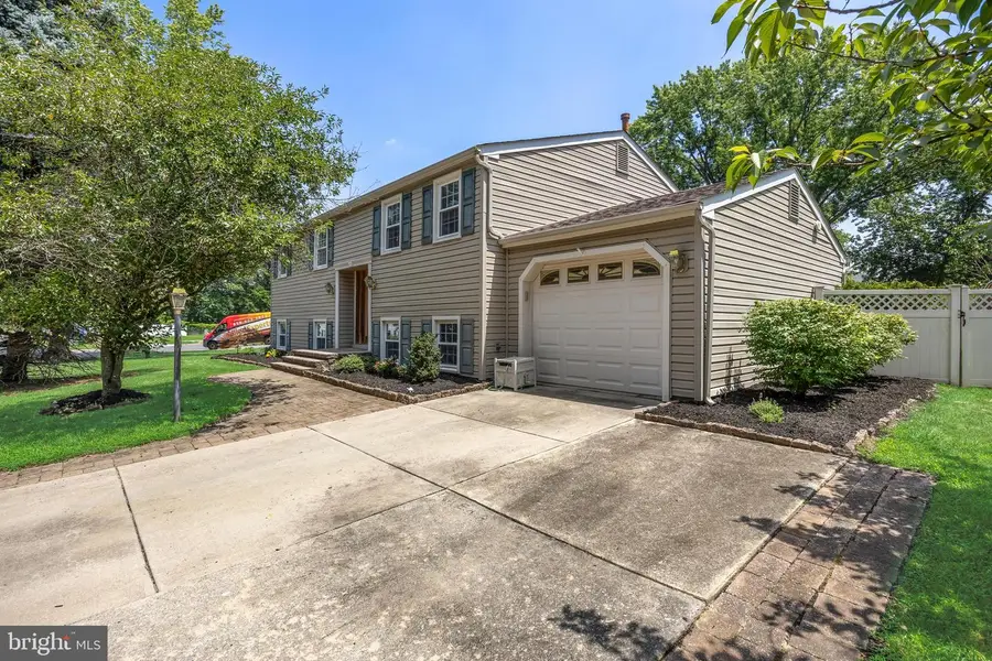 83 Lincoln Dr, Clementon, NJ 08021 - #3