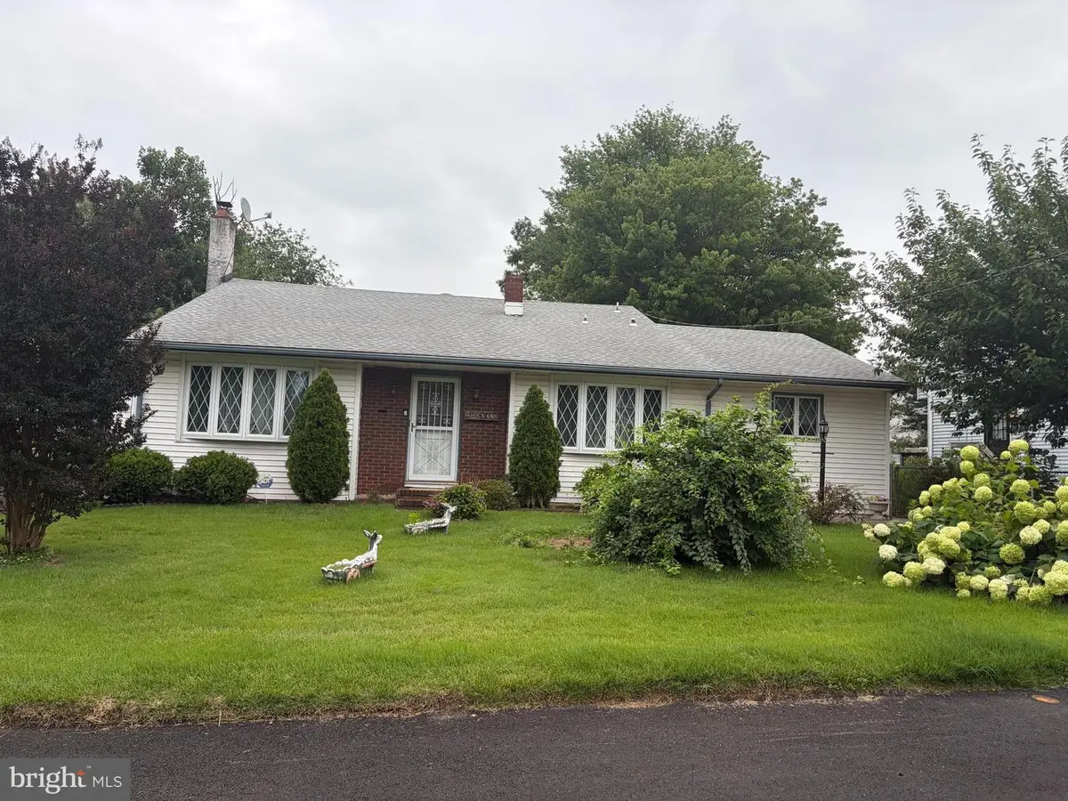 8460 Sheppard Rd, Pennsauken, NJ 08110 - #1