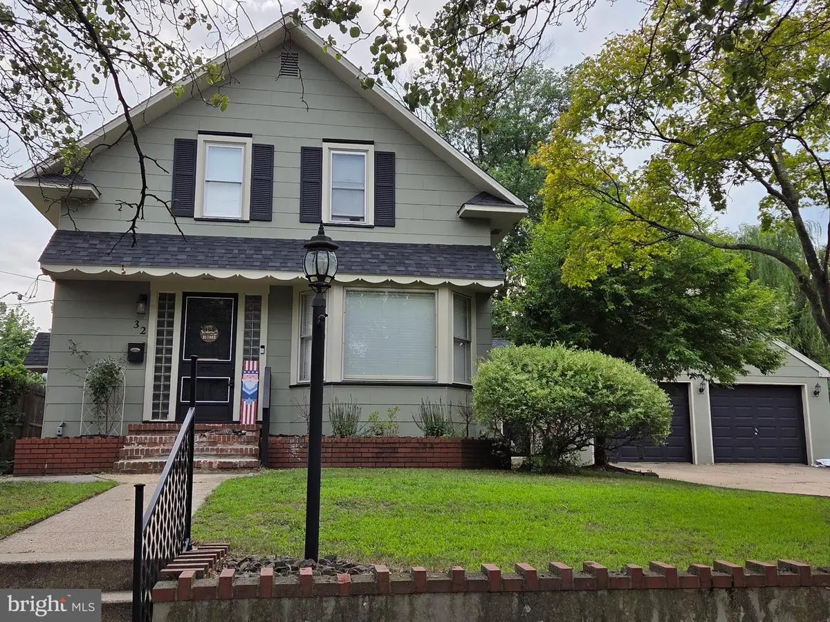 32 Lincoln Ave, Clementon, NJ 08021 - #1
