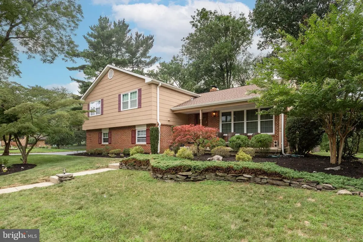 7 Andrew Ln, Cherry Hill, NJ 08003 - #1