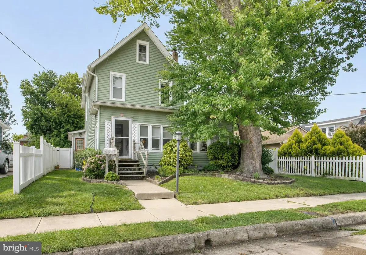 25 Oswego Ave, Audubon, NJ 08106 - #1
