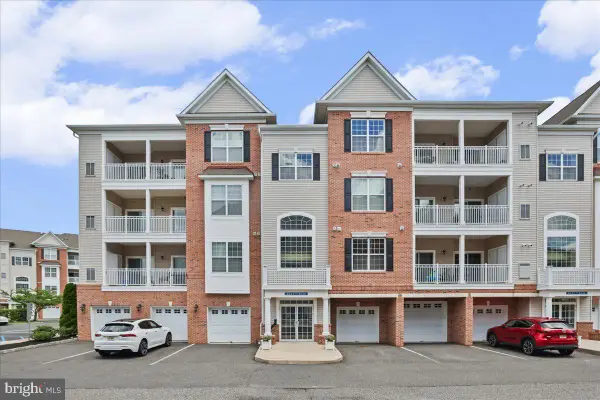 4641 Derby Ct, CHERRY HILL, NJ 08002