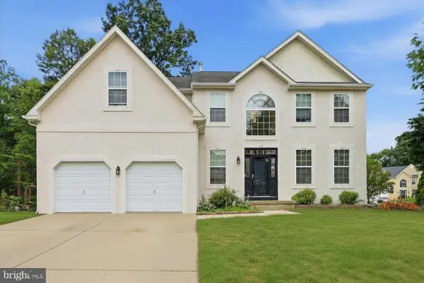 12 Kelly Dr, SICKLERVILLE, NJ 08081