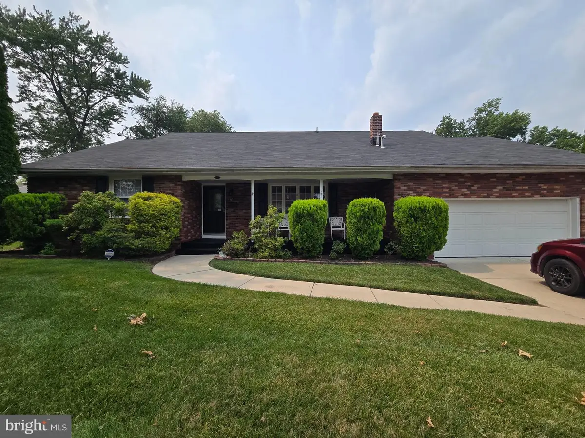 61 E Kraft Ave, Haddon, NJ 08107 - #1