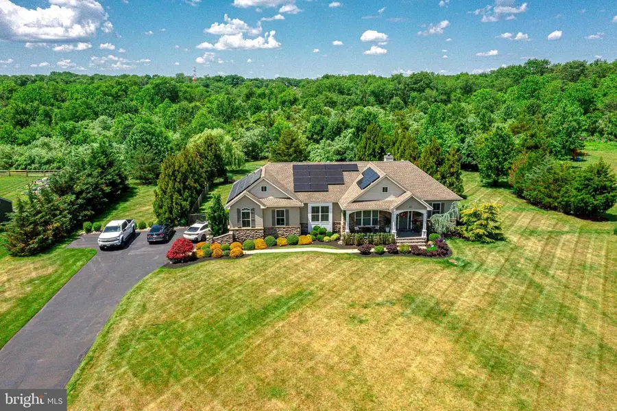 411 Winterberry Ln, Hammonton, NJ 08037 - #3