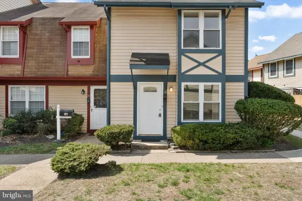 14 Dover Ct #c31, CLEMENTON, NJ 08021