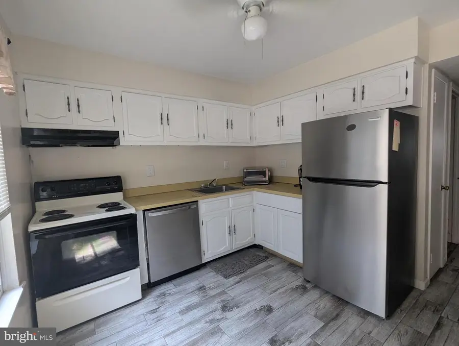 18 Dover Ct, Clementon, NJ 08021 - #3
