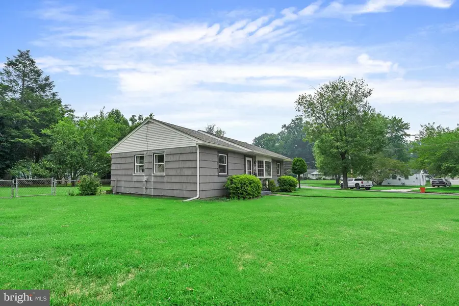 12 Bucknell Ave, Stratford, NJ 08084 - #2