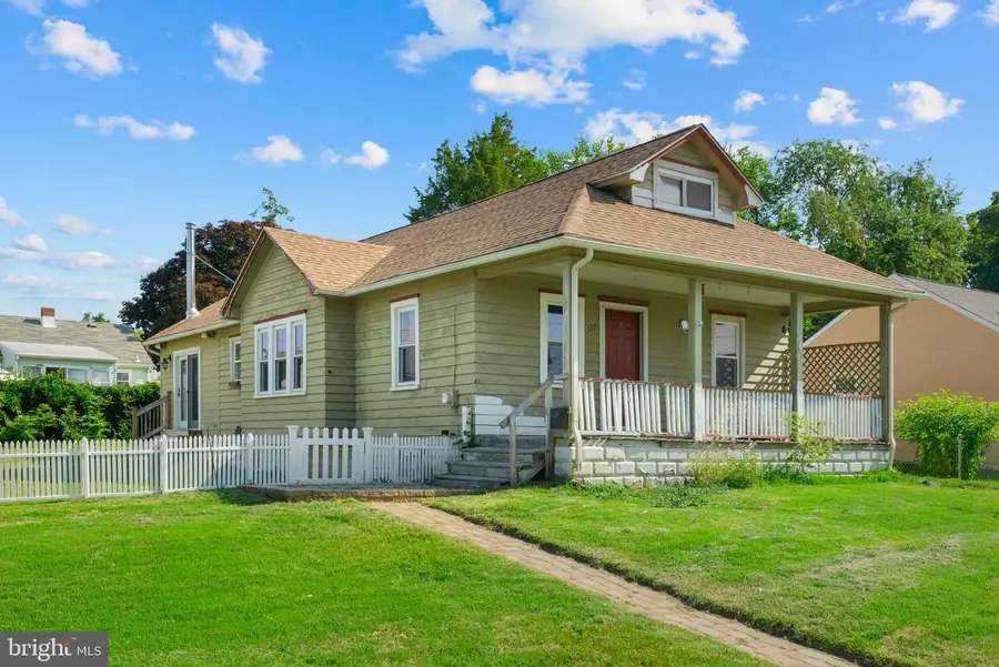 327 4th Ave, Glendora, NJ 08029 - #2