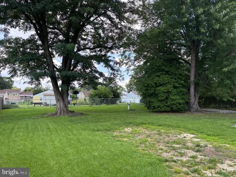 425 Holly Ave, Gloucester City, NJ 08030 - #3