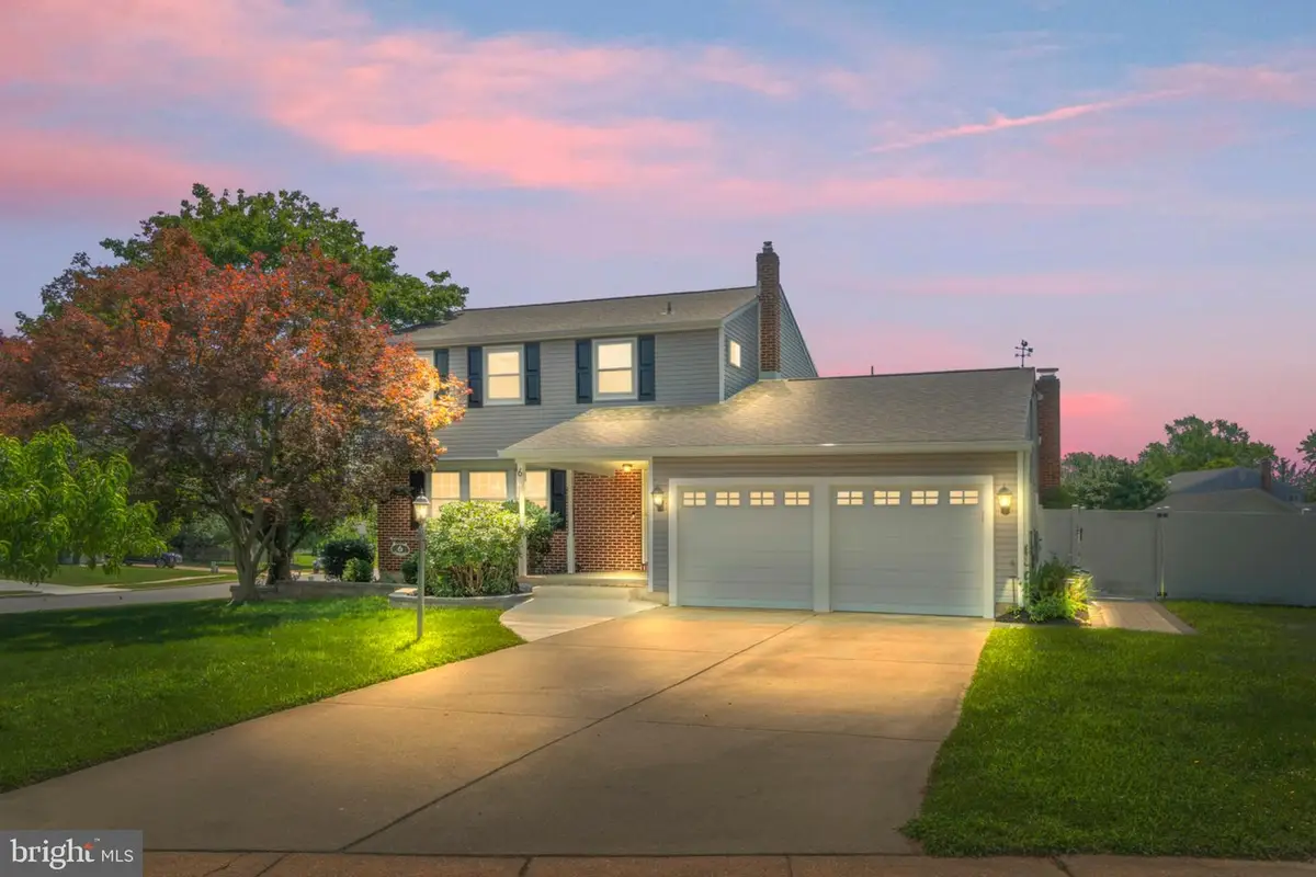 6 Stonebridge Rd, Cherry Hill, NJ 08003 - #1