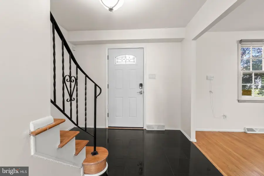 6 Stonebridge Rd, Cherry Hill, NJ 08003 - #3