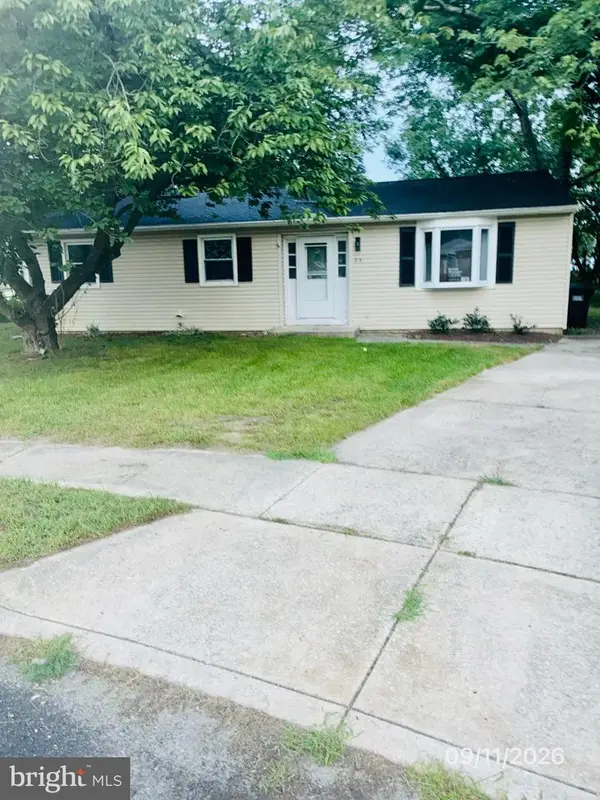 25 Estates Ct, PINE HILL, NJ 08021