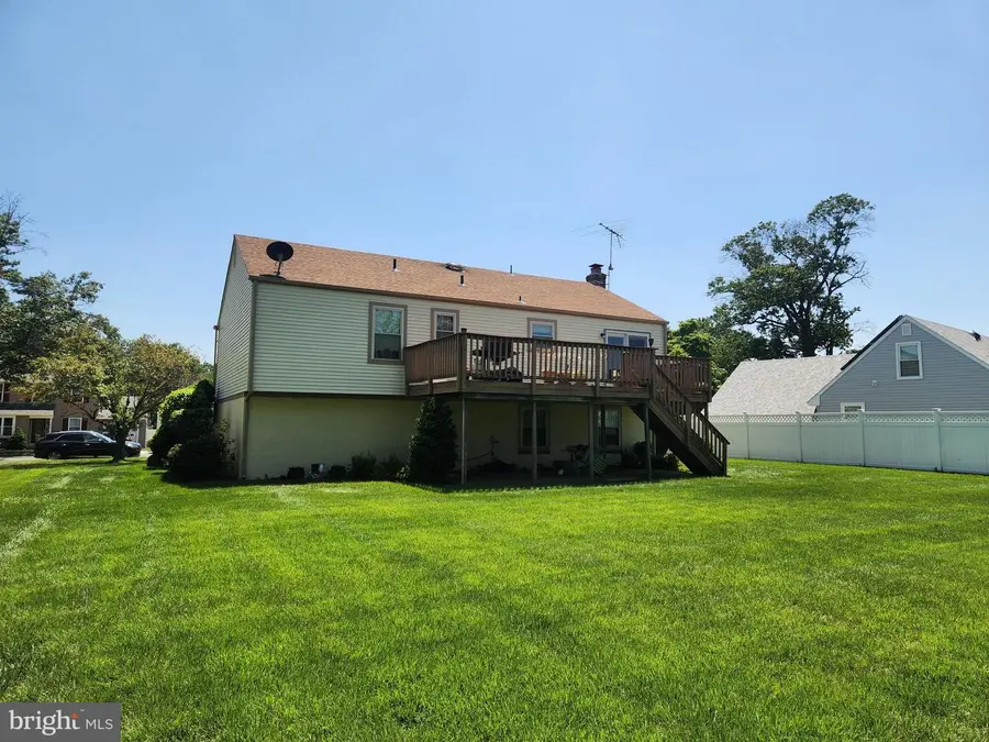 8205 Corbett Rd, Pennsauken, NJ 08109 - #3