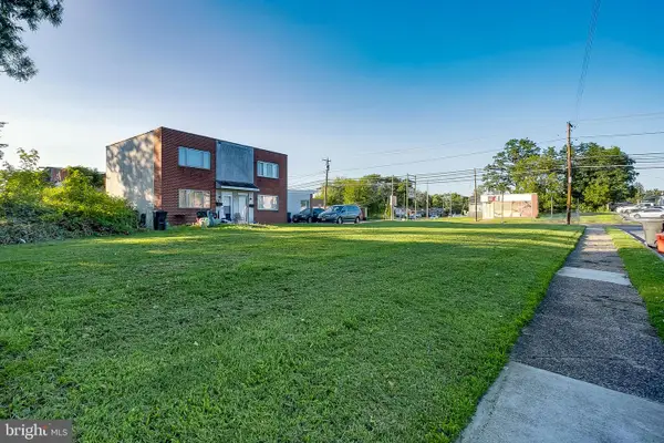 502 N White Horse Pike, STRATFORD, NJ 08084