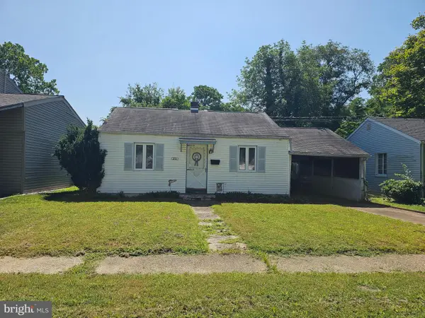 213 State Ave, LINDENWOLD, NJ 08021