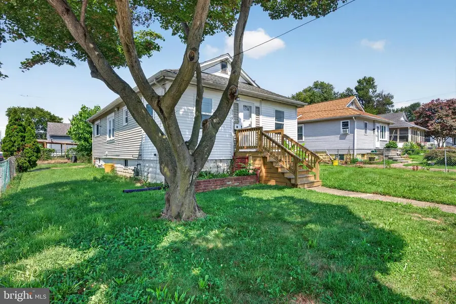 319 Laurel Ave, Oaklyn, NJ 08107 - #2