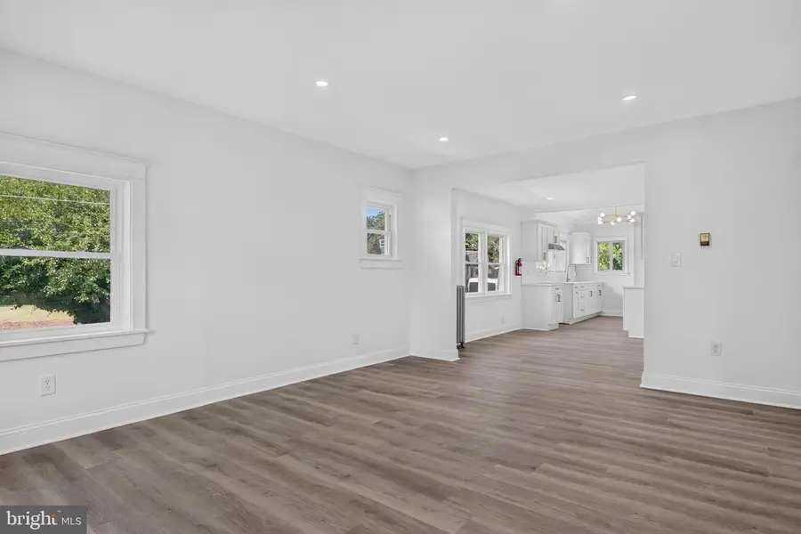 319 Laurel Ave, Oaklyn, NJ 08107 - #3