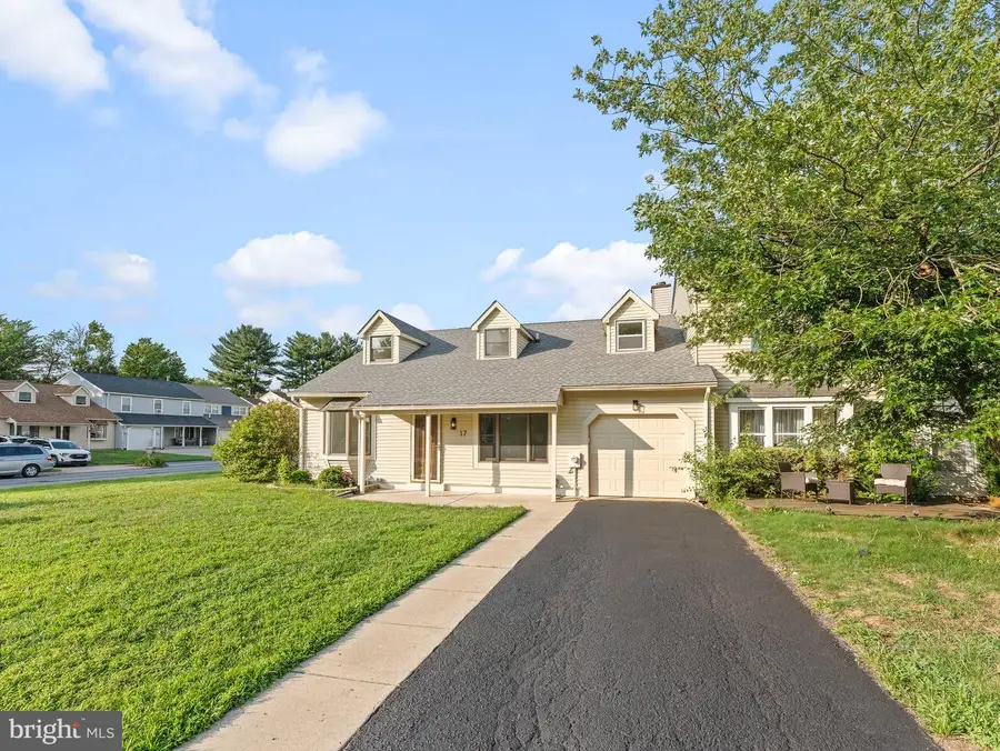 17 Briarcreek Dr, Voorhees, NJ 08043 - #3