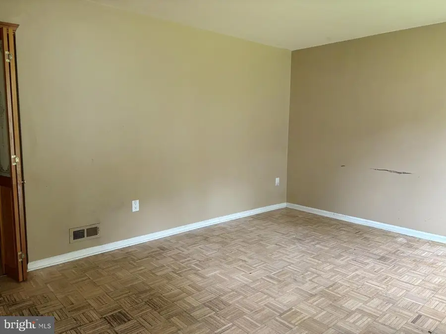 160 Fenway Ave, Atco, NJ 08004 - #2