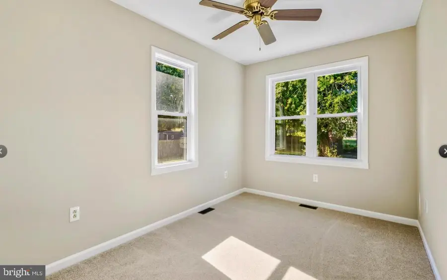 435 Velde Ave, Pennsauken, NJ 08110 - #3