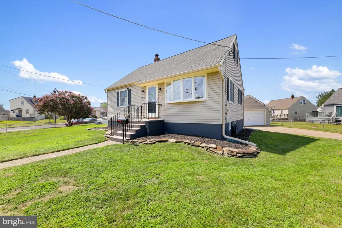 300 Mercer Ave, Bellmawr, NJ 08031 - #1
