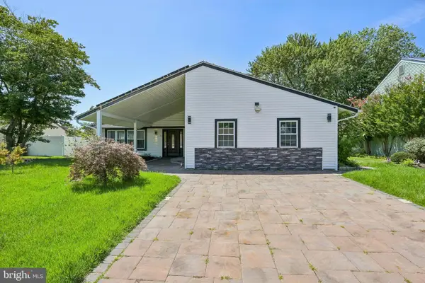 132 Arbor Meadow Dr, SICKLERVILLE, NJ 08081